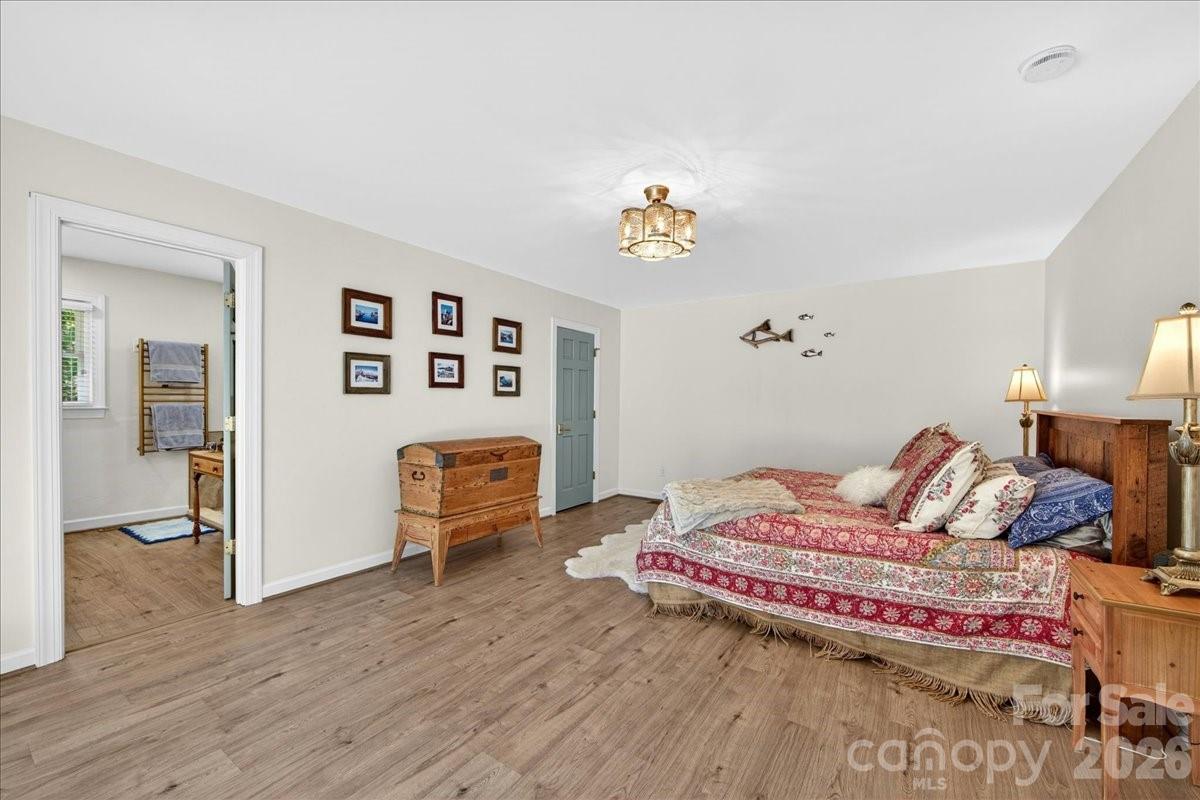 Tara Oaks - Residential