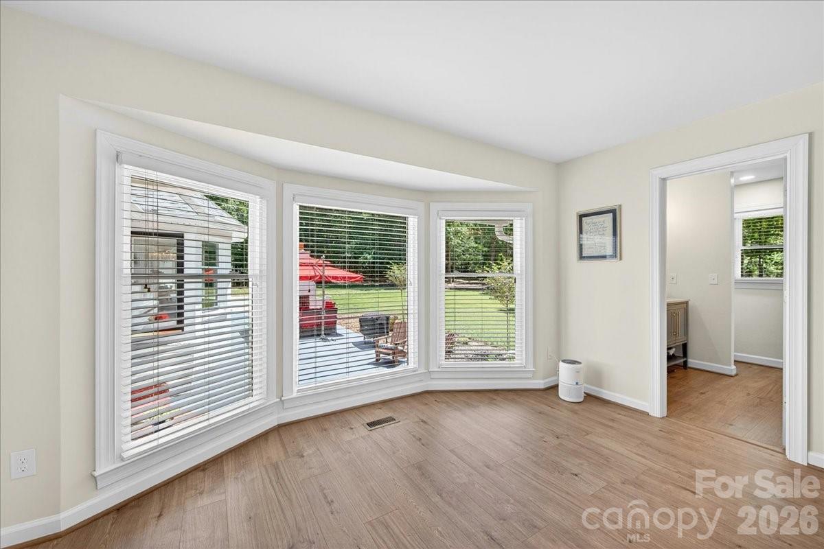 Tara Oaks - Residential