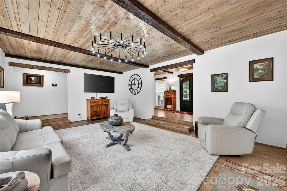 Tara Oaks - Residential