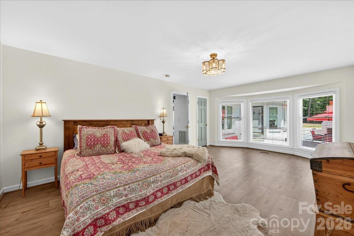 Tara Oaks - Residential