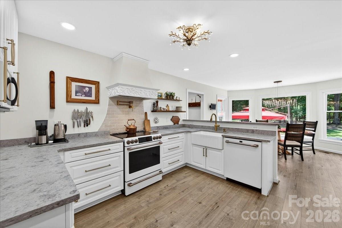 Tara Oaks - Residential