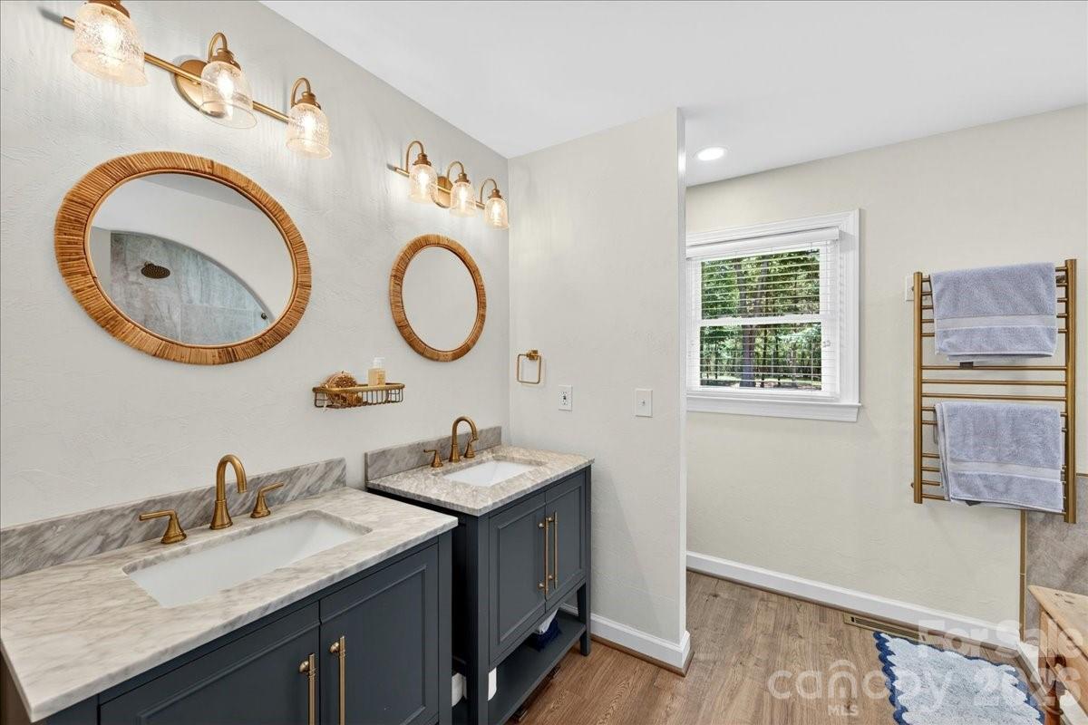 Tara Oaks - Residential