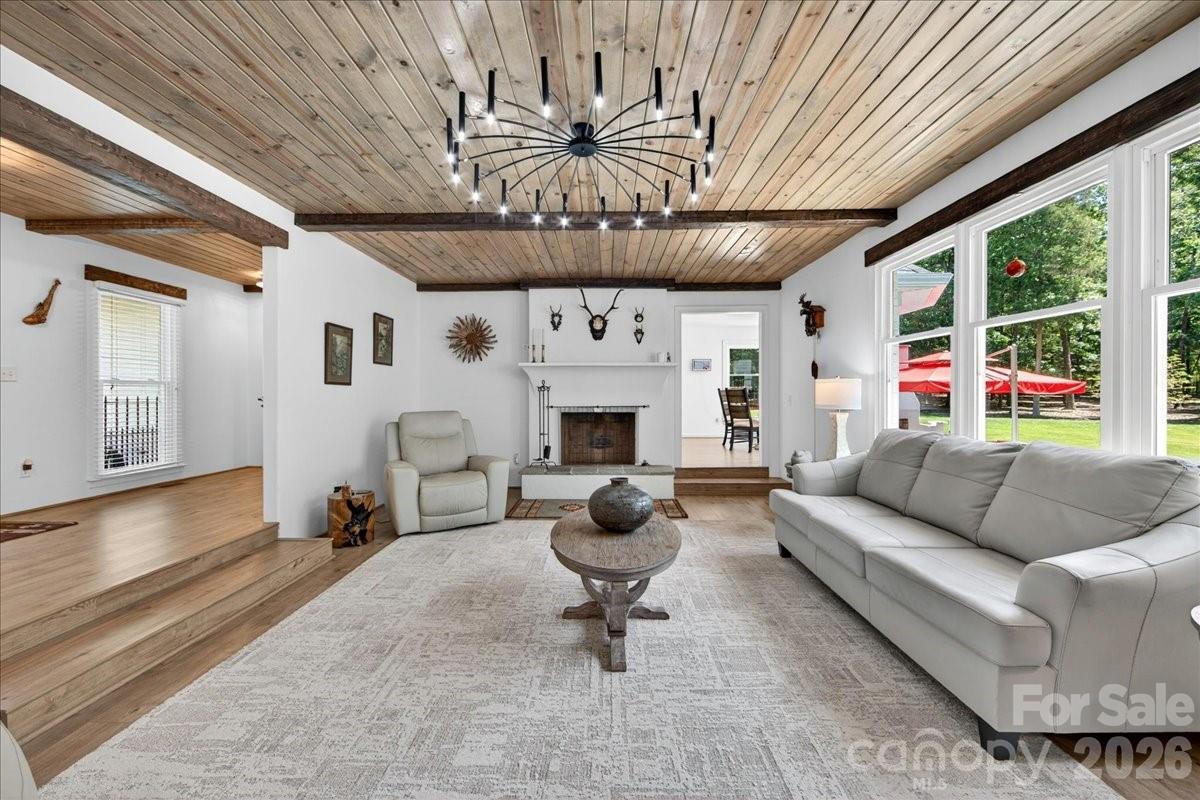 Tara Oaks - Residential