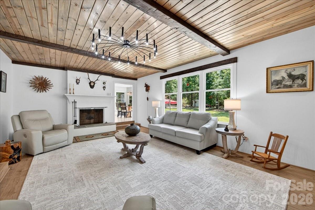 Tara Oaks - Residential