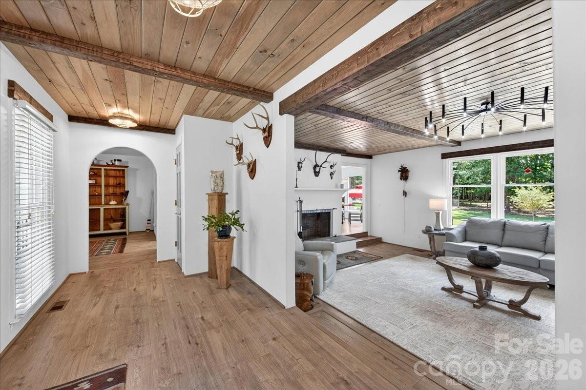 Tara Oaks - Residential