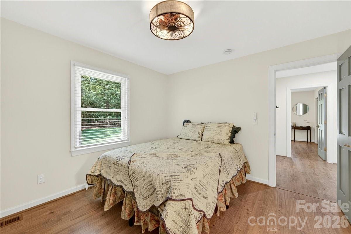 Tara Oaks - Residential