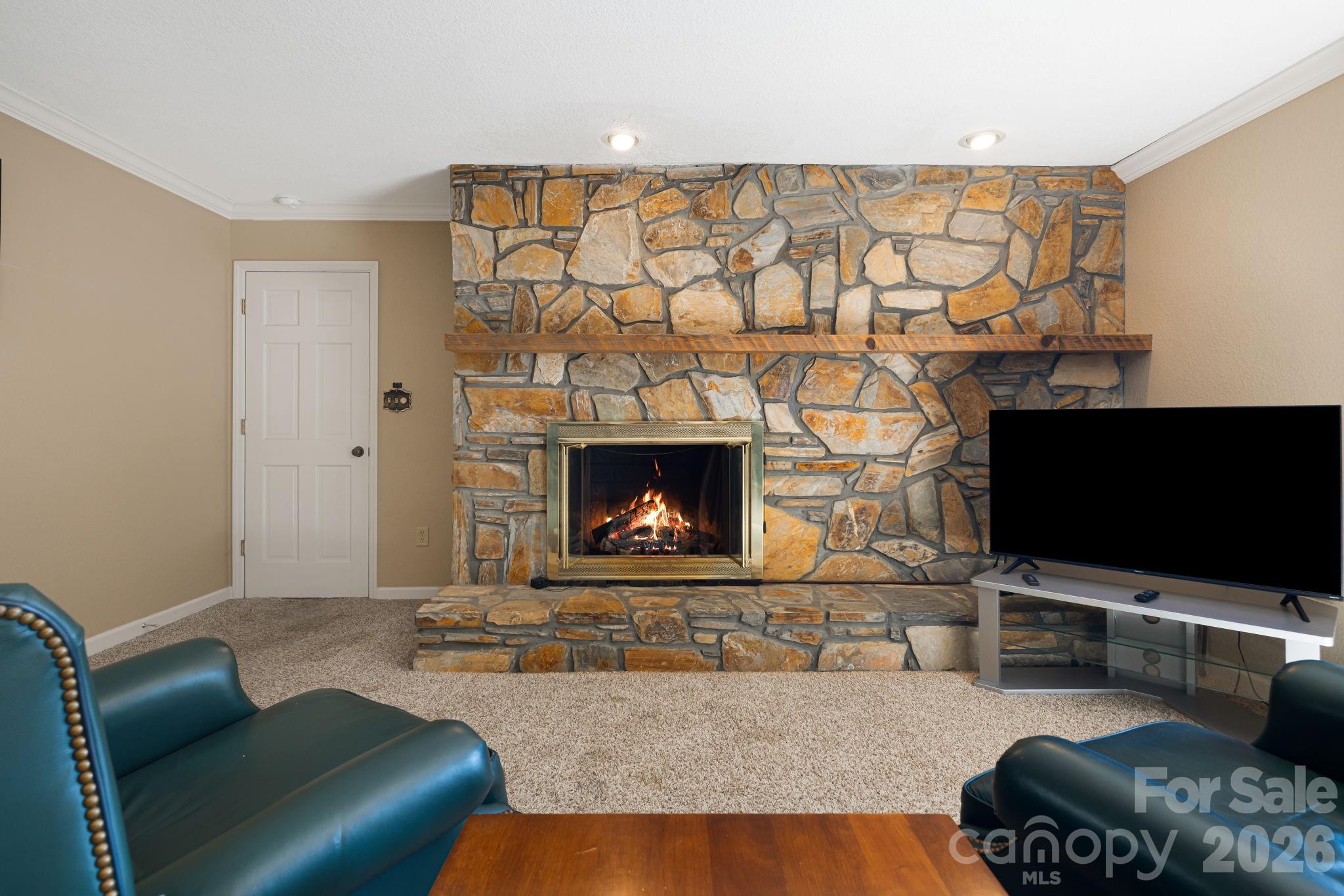 Wolf Laurel - Residential