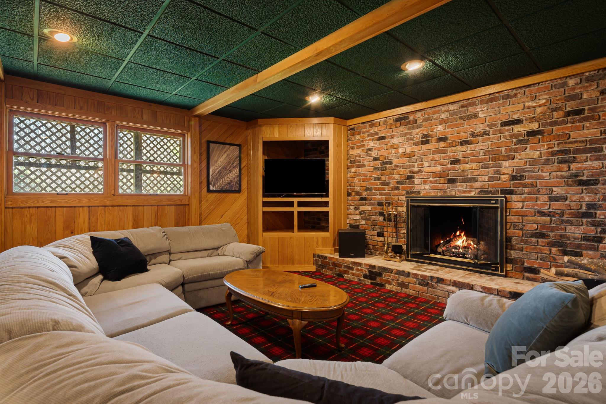 Wolf Laurel - Residential