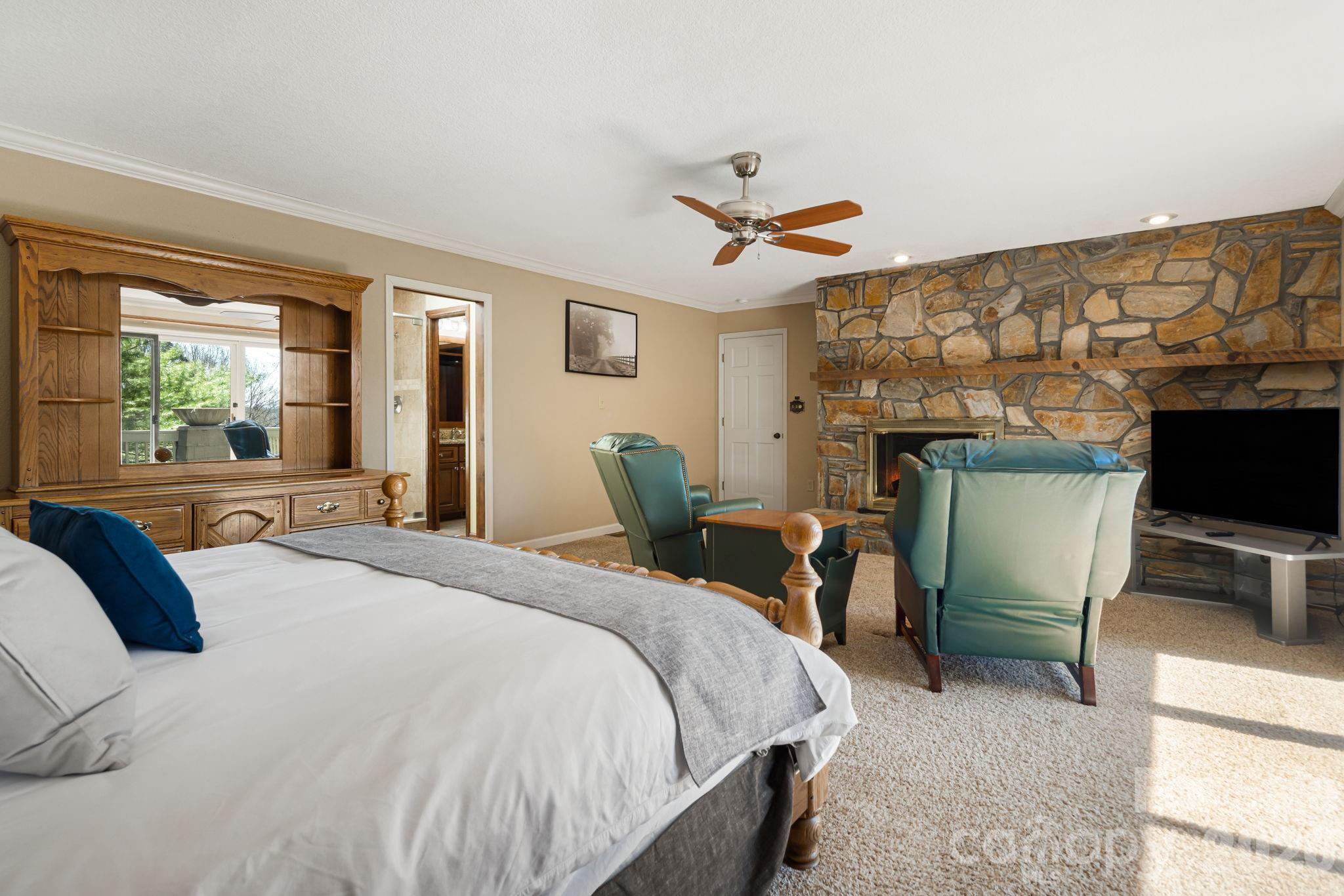 Wolf Laurel - Residential