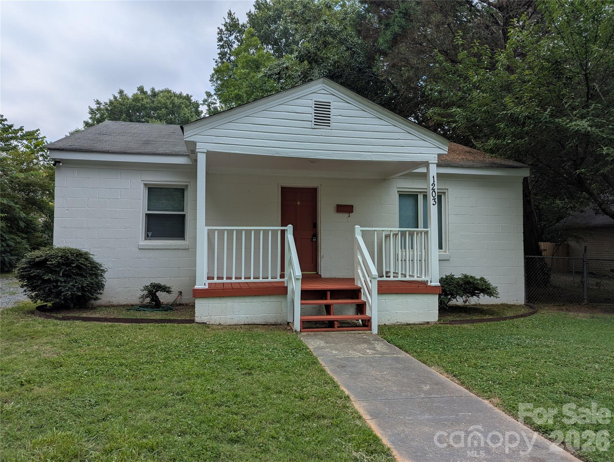 HUGE Price reduction on this adorable home in Monroe. A freshly painted interior serves as a clean palette,  ready for the next owner to add their special touches and make it their own! A great opportunity for a first-time buyer to build equity or as an investor's purchase. Come check out Monroe and all this quaint city has to offer! 
The fireplace has not been used in many years and is being sold as is.