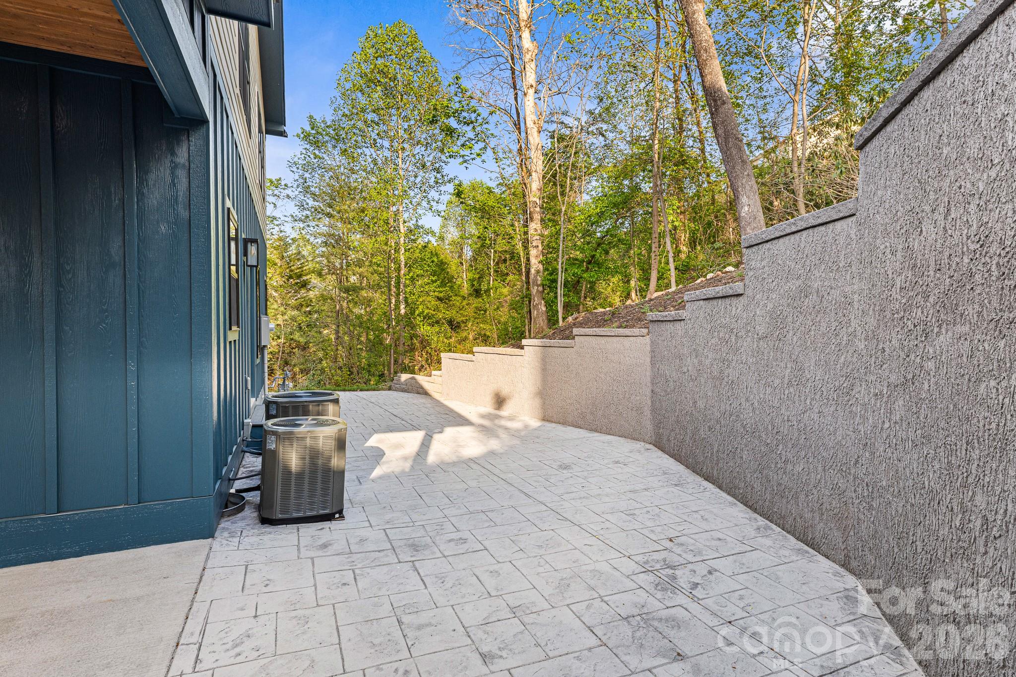 Winterhawk - Residential