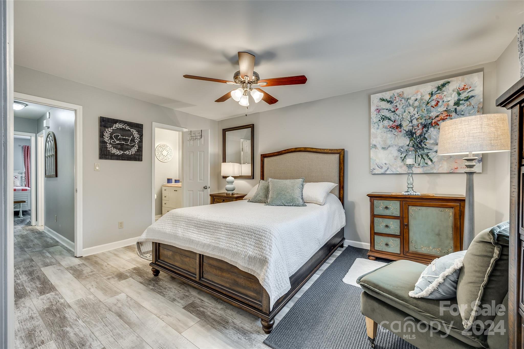 Brentwood Condos - Residential