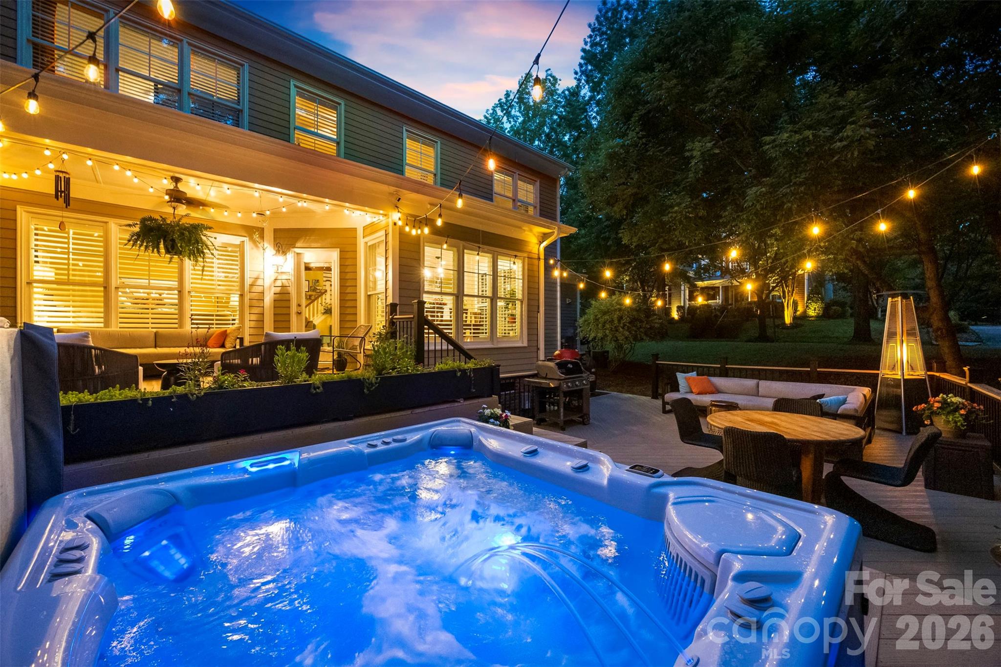 Lake Shore - Residential