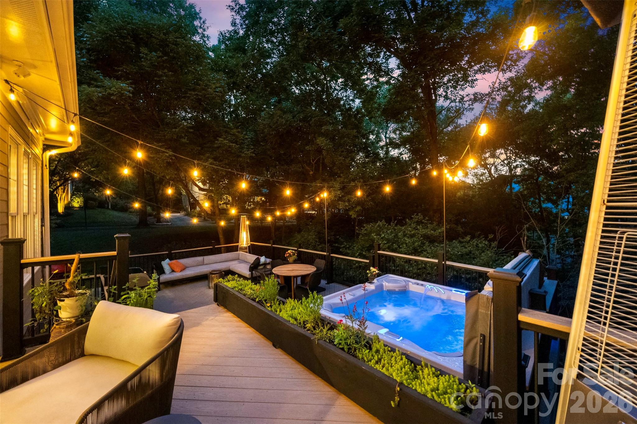 Lake Shore - Residential