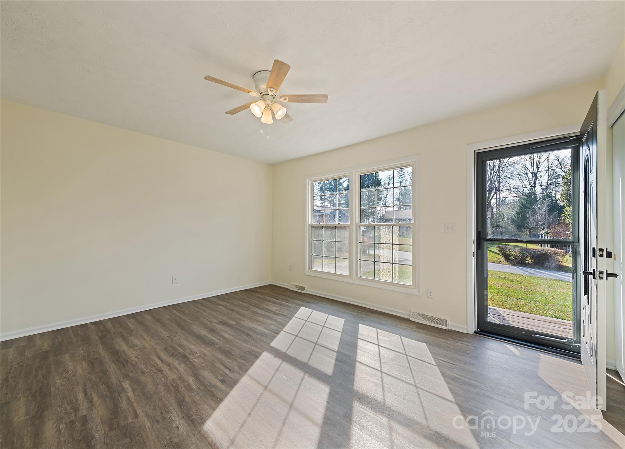 Willowbrook - Residential