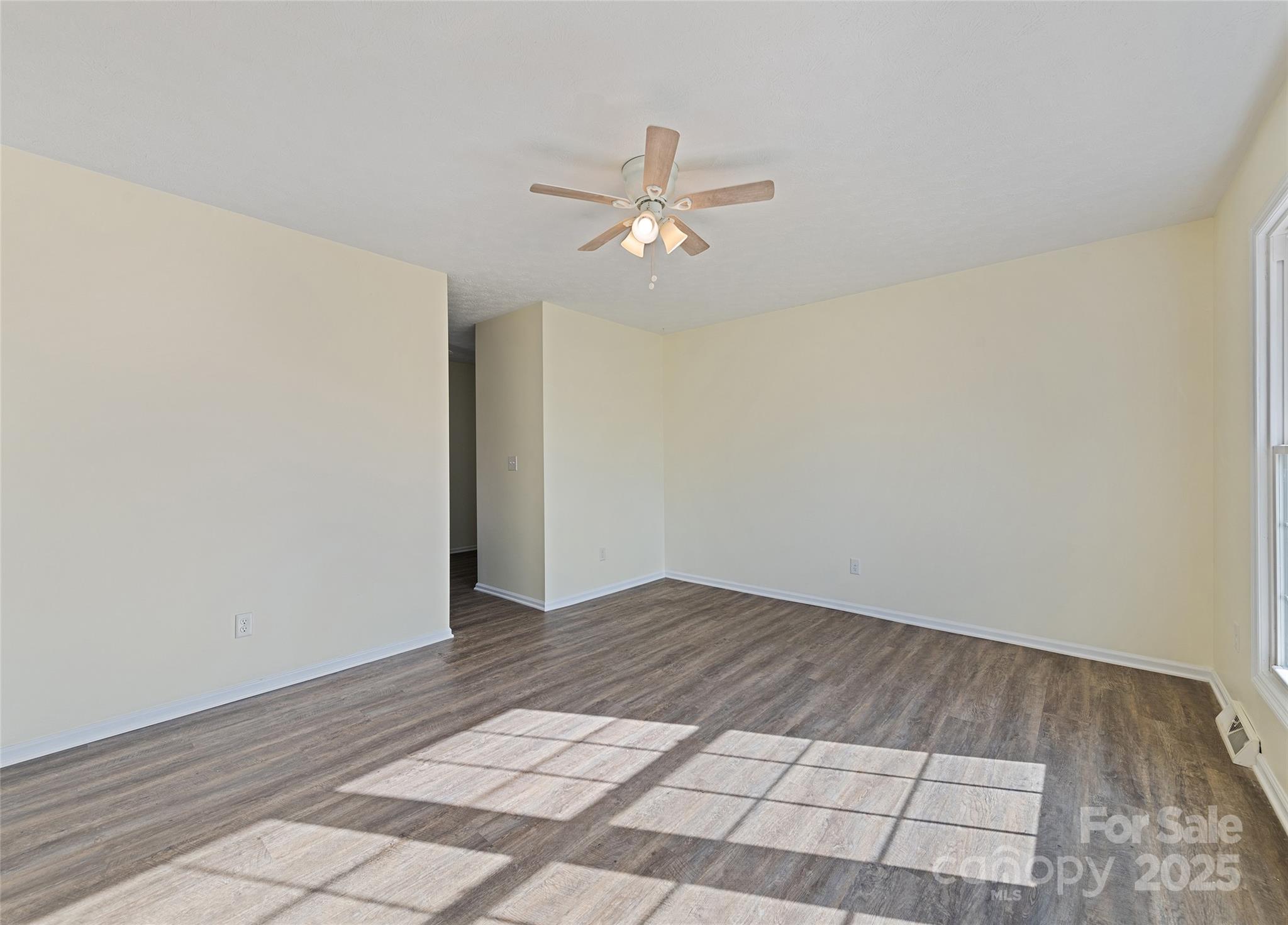 Willowbrook - Residential