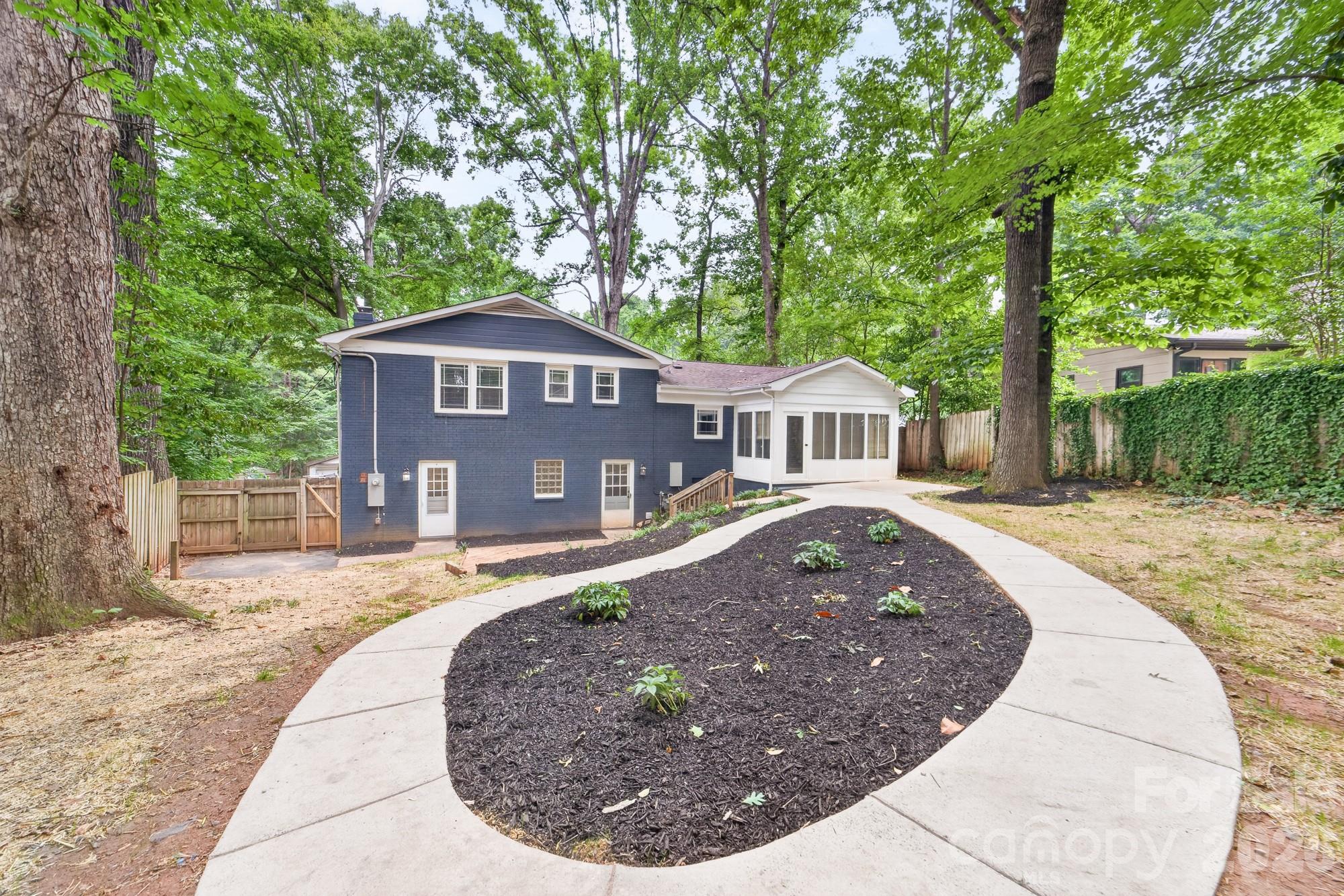 Montclaire - Residential