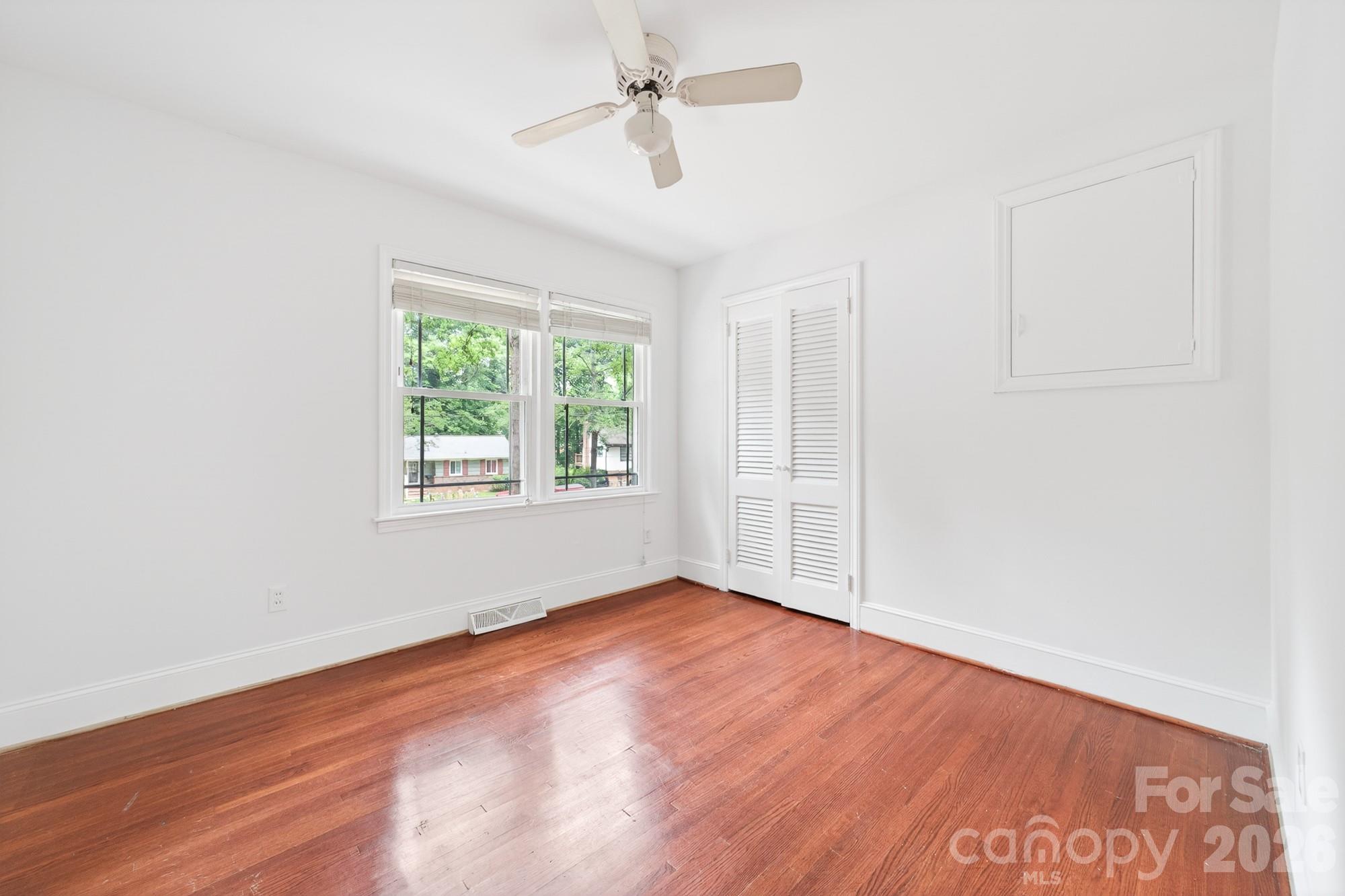 Montclaire - Residential