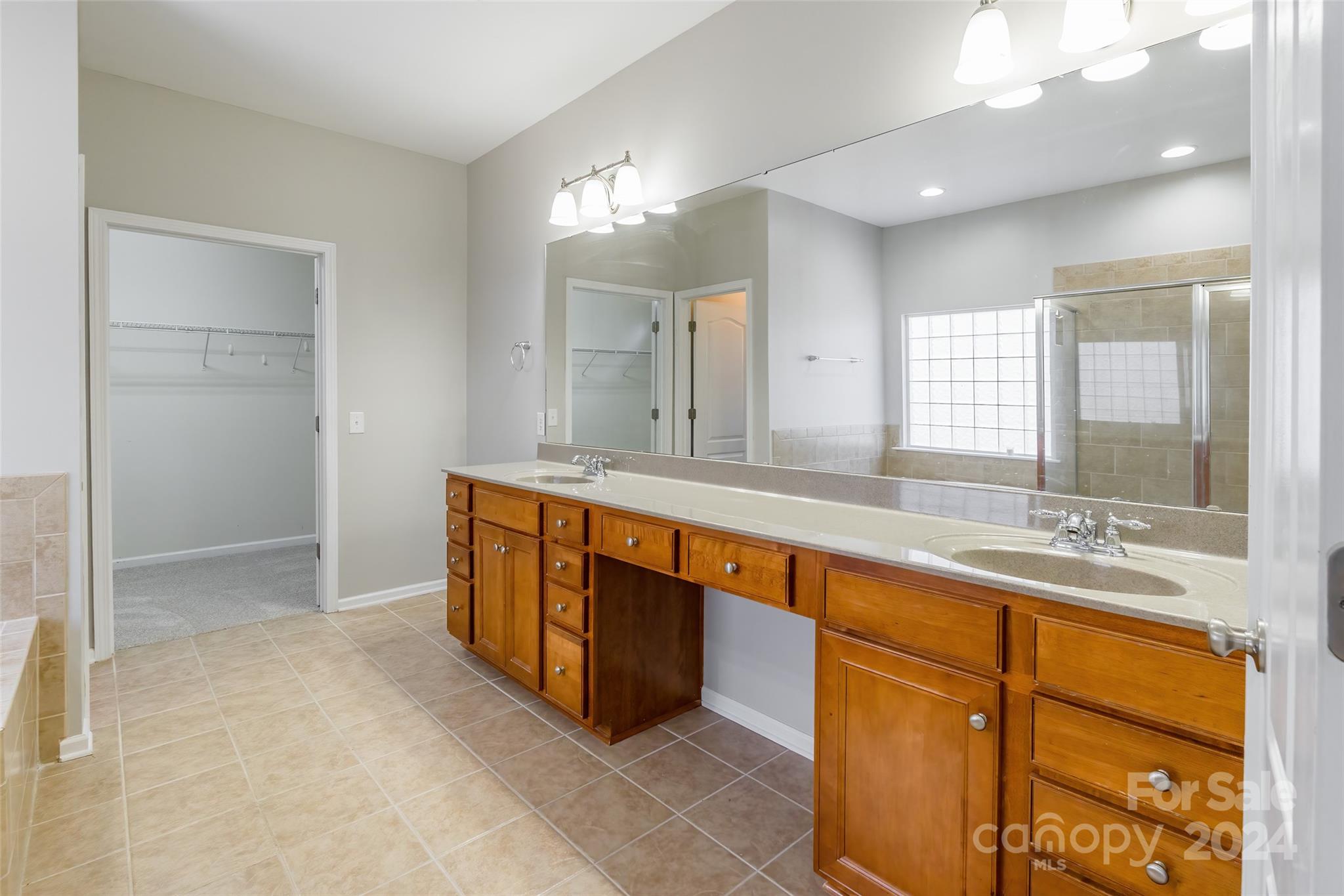 Reserve At Gold Hill - Residential
