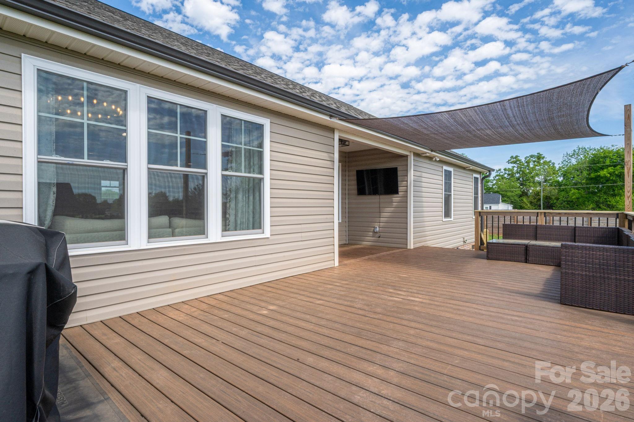 WEST END - Residential