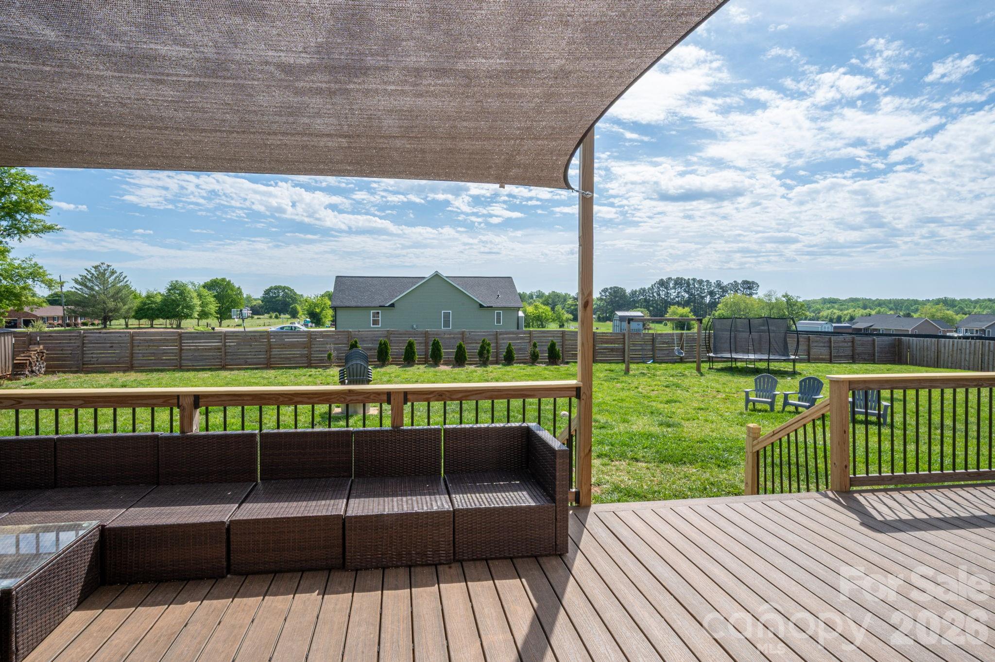 WEST END - Residential