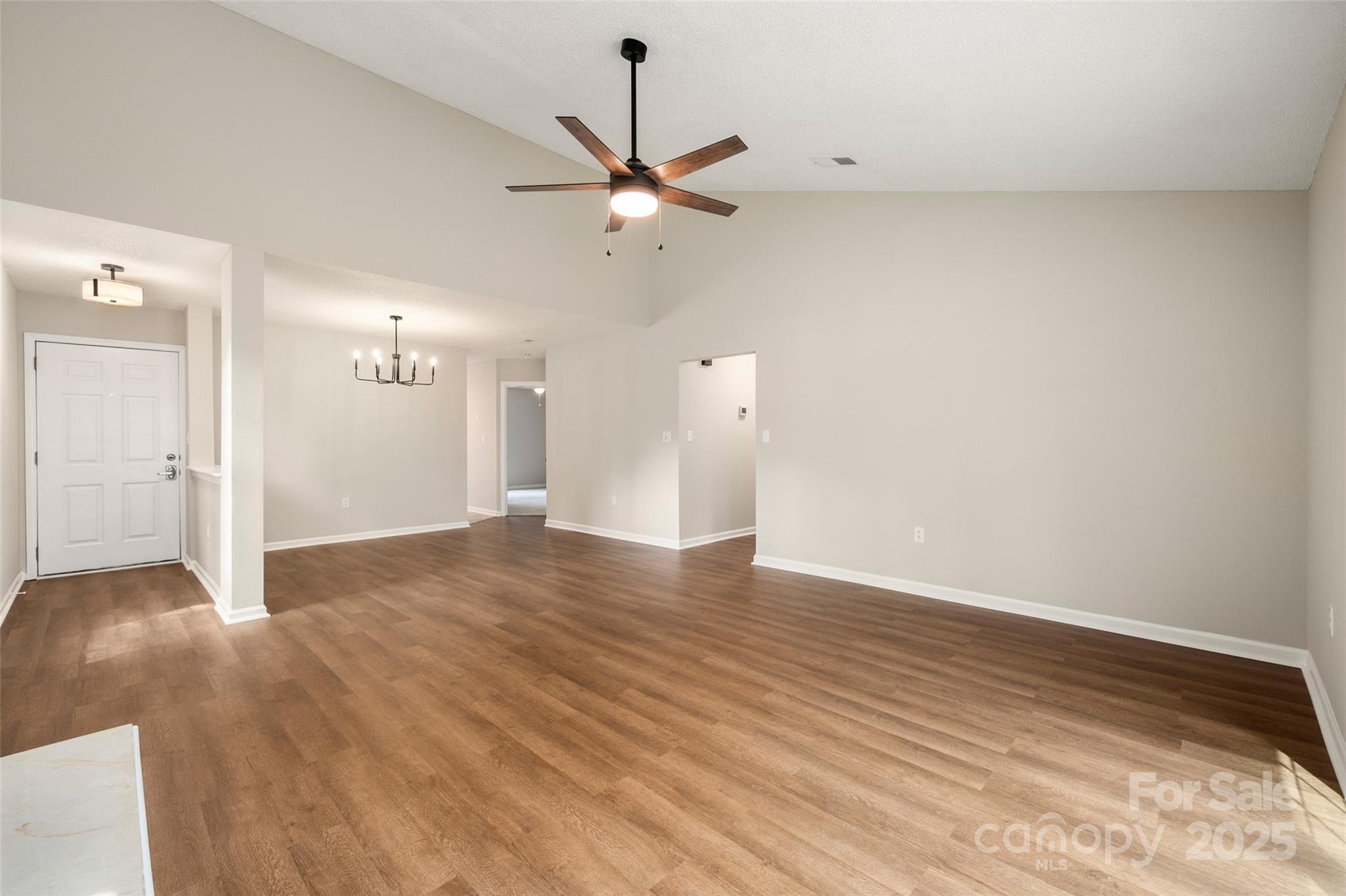 Hunt Club - Residential