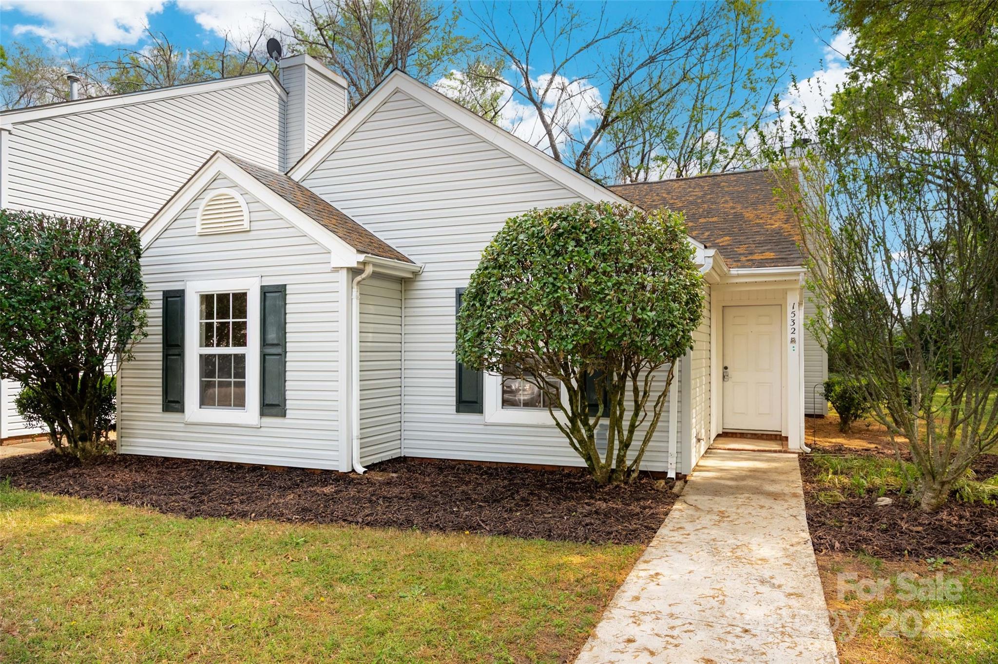 Hunt Club - Residential