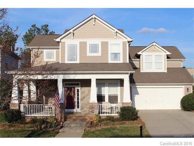 Right across the street from A-rated Grand Oak Elementary.  Looking for the perfect rental in an excellent community? Look no further!  This home has a large master suite on the main level along with an open concept layout that is perfect for entertaining.  FENCED BACKYARD. Upstairs has 3 secondary bedrooms, full bath and a gigantic bonus room. Neighborhood has several common areas, playgrounds, tennis courts, walking trails, pool, slides, feature pool, social events and swim team!