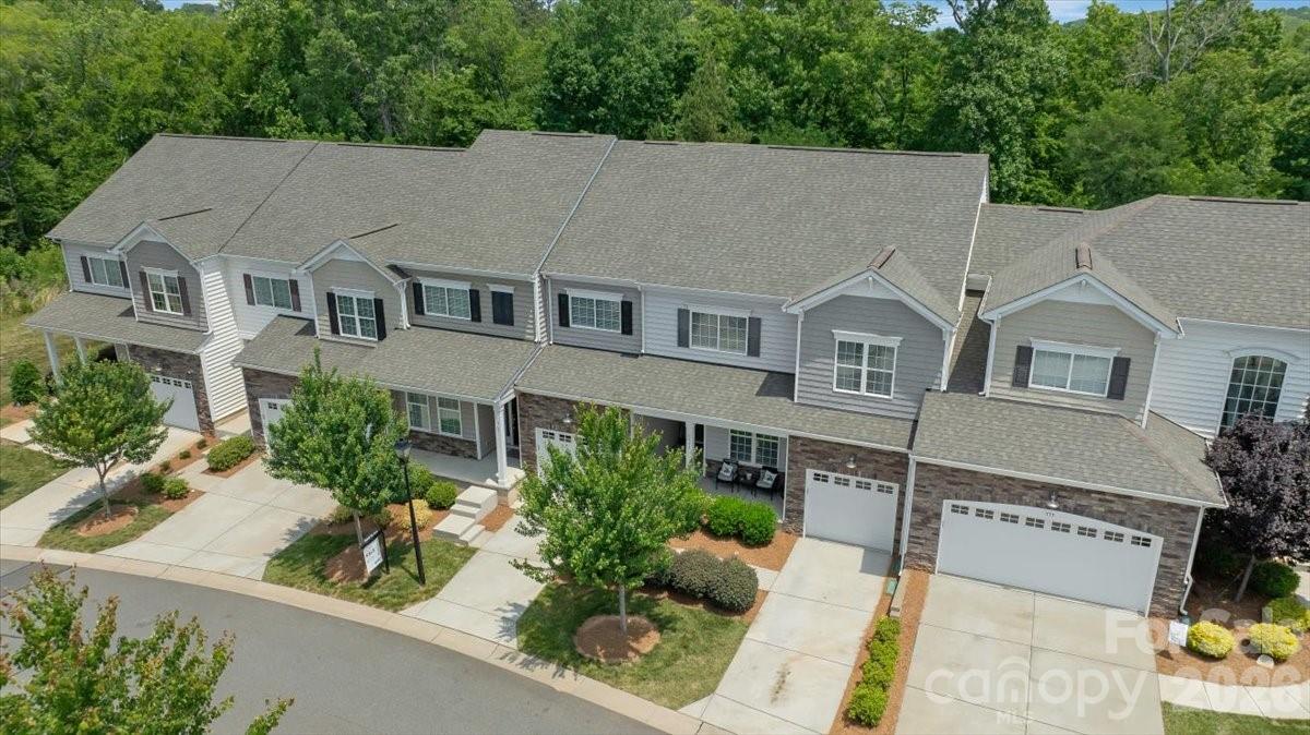 Waters Edge - Residential
