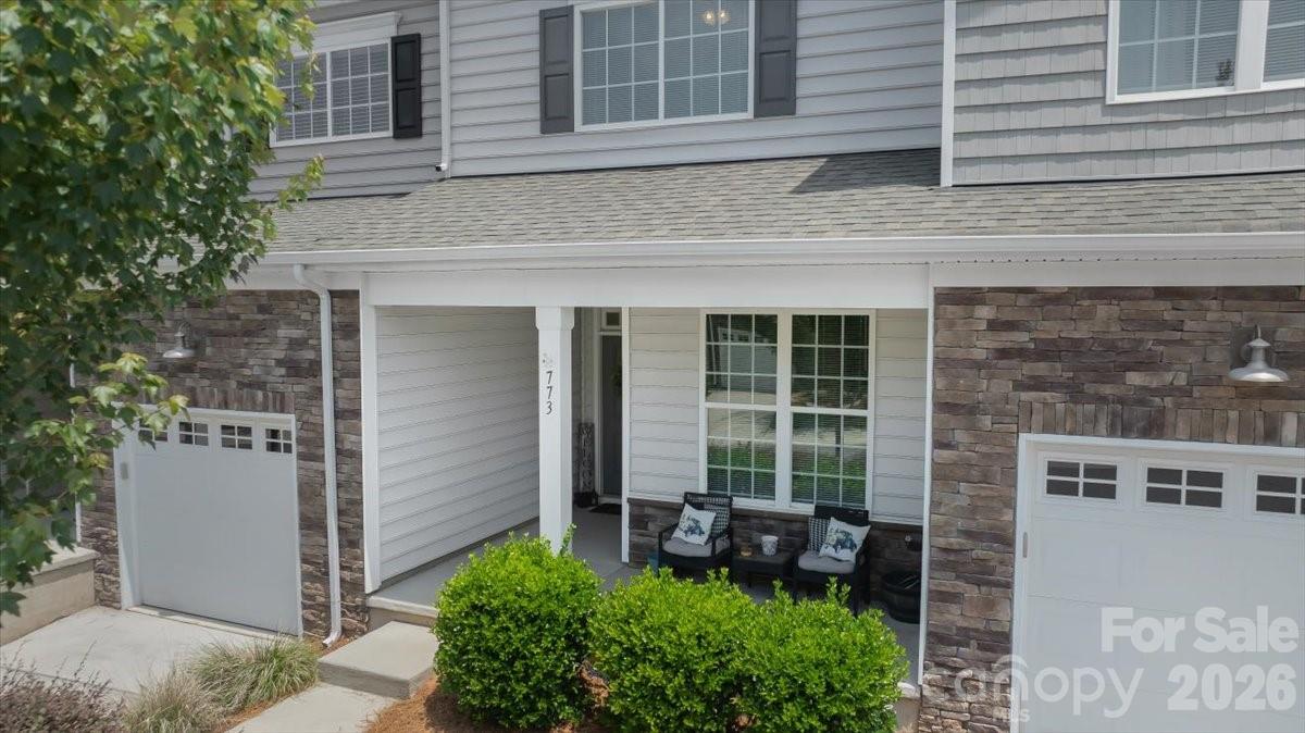 Waters Edge - Residential