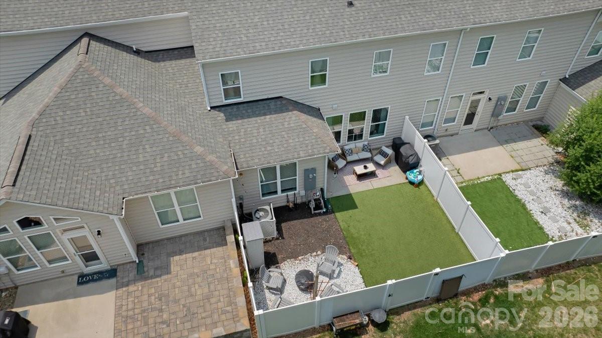 Waters Edge - Residential