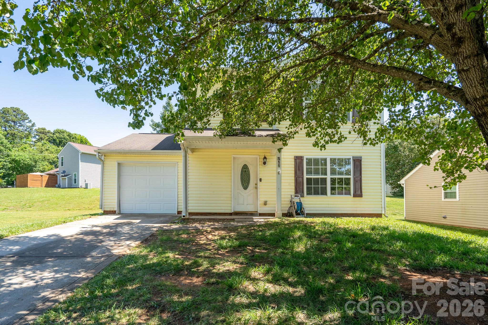 Attention! Attention! Cul-De-Sac home for sale! Seller is providing closing costs! Have you ever wanted to live on a cul-de-sac?  Well stop looking!  Come and enjoy this cozy 2-story property that sits on a cut-de-sac with an extra-long driveway!  Inside it has been newly painted along with new flooring!  Enjoy 2 full bathrooms upstairs including an owner's on-suite bathroom with full garden tub and shower.  Also, grab your hot or cold drink and enjoy some privacy in the back yard all seasons of the year!  Take a tour and make this your home today!