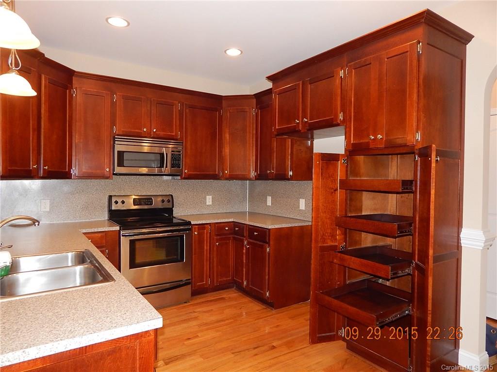 Lakeridge - Residential