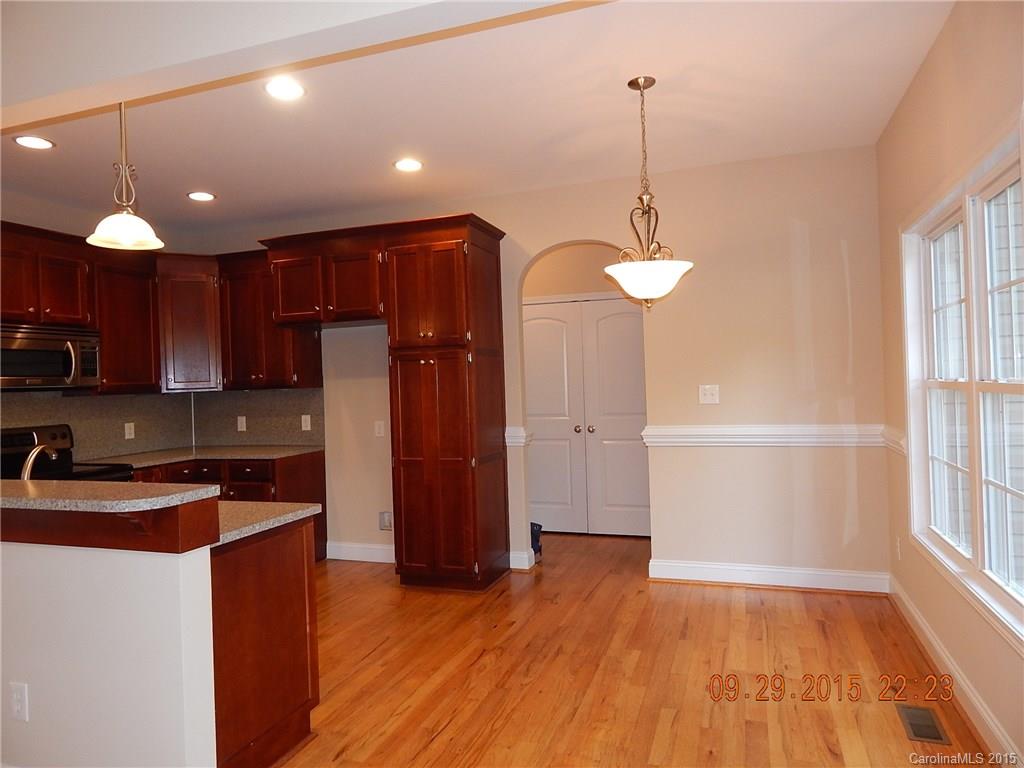 Lakeridge - Residential