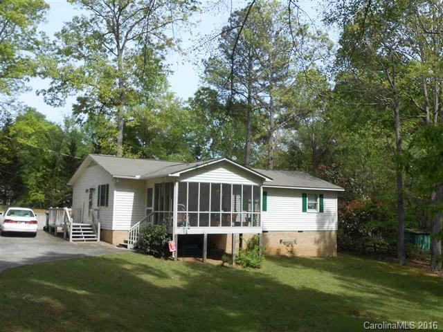Great location, convenient to stores, schools and restaurants. House has been redone. Large den has french doors opening to wonderful screen porch. Kitchen has granite counter tops, and is open to dining area and den. Master bedroom has wonderful master bath, with large tile shower. HVAC replace in 2011, roof replace in 2009.