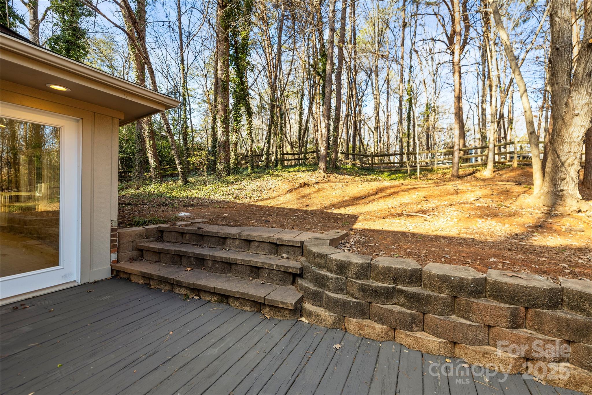 River hills - Residential