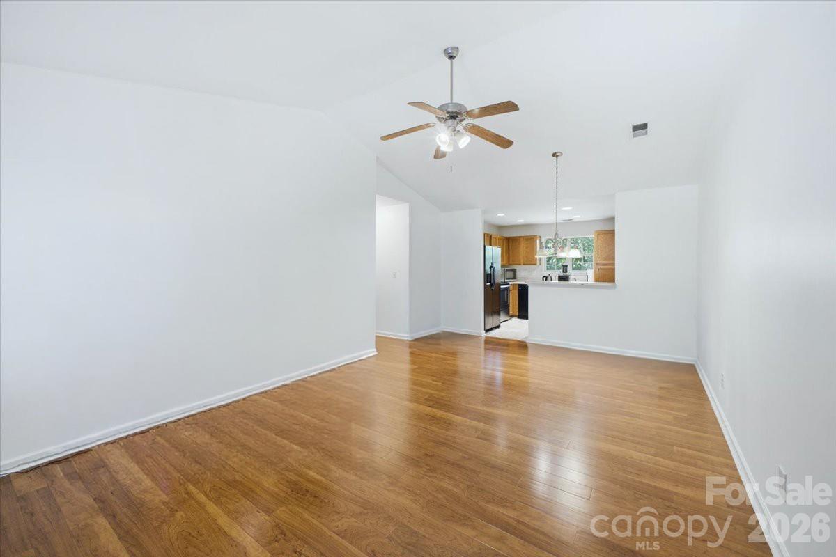 Michaels Landing - Residential