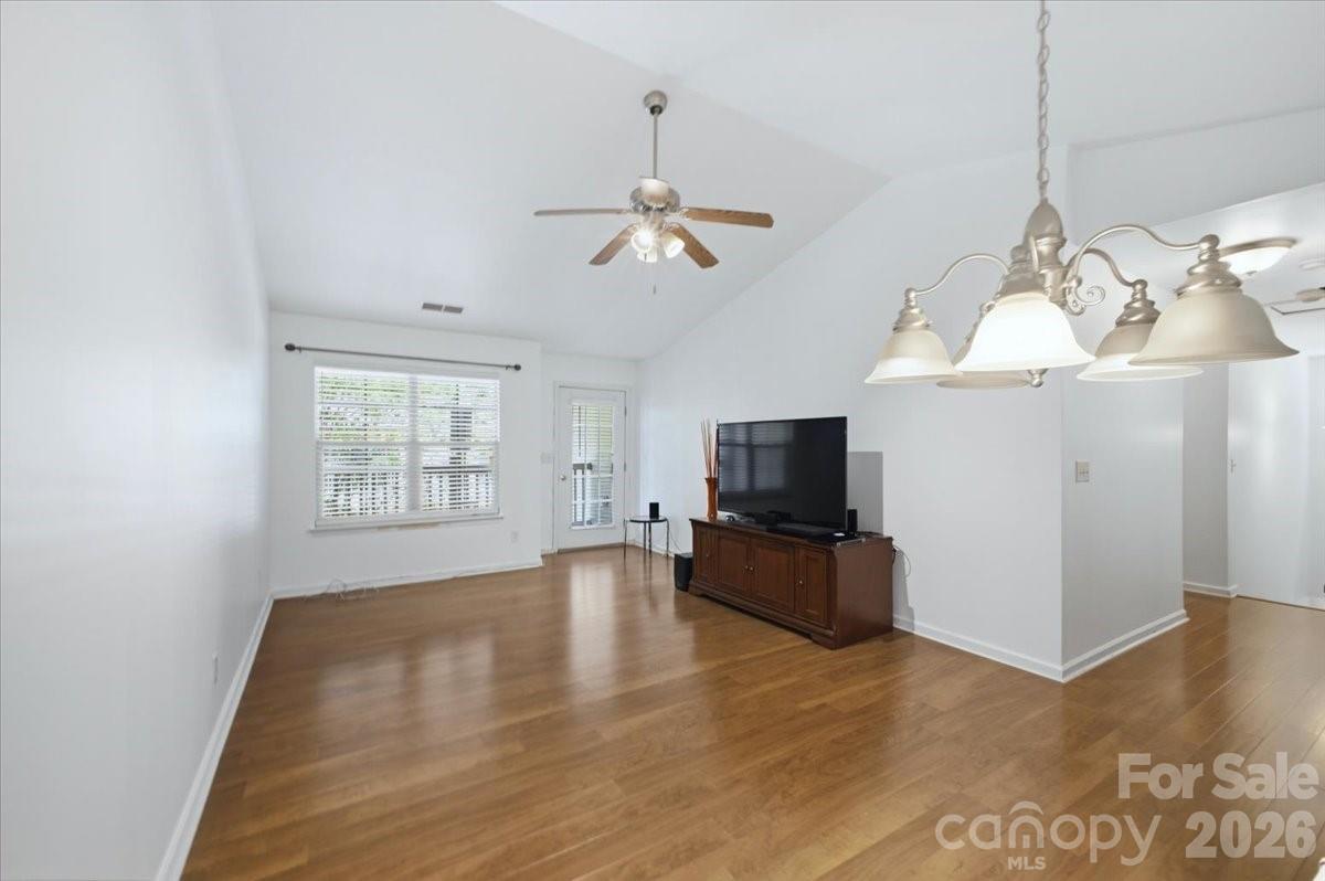 Michaels Landing - Residential