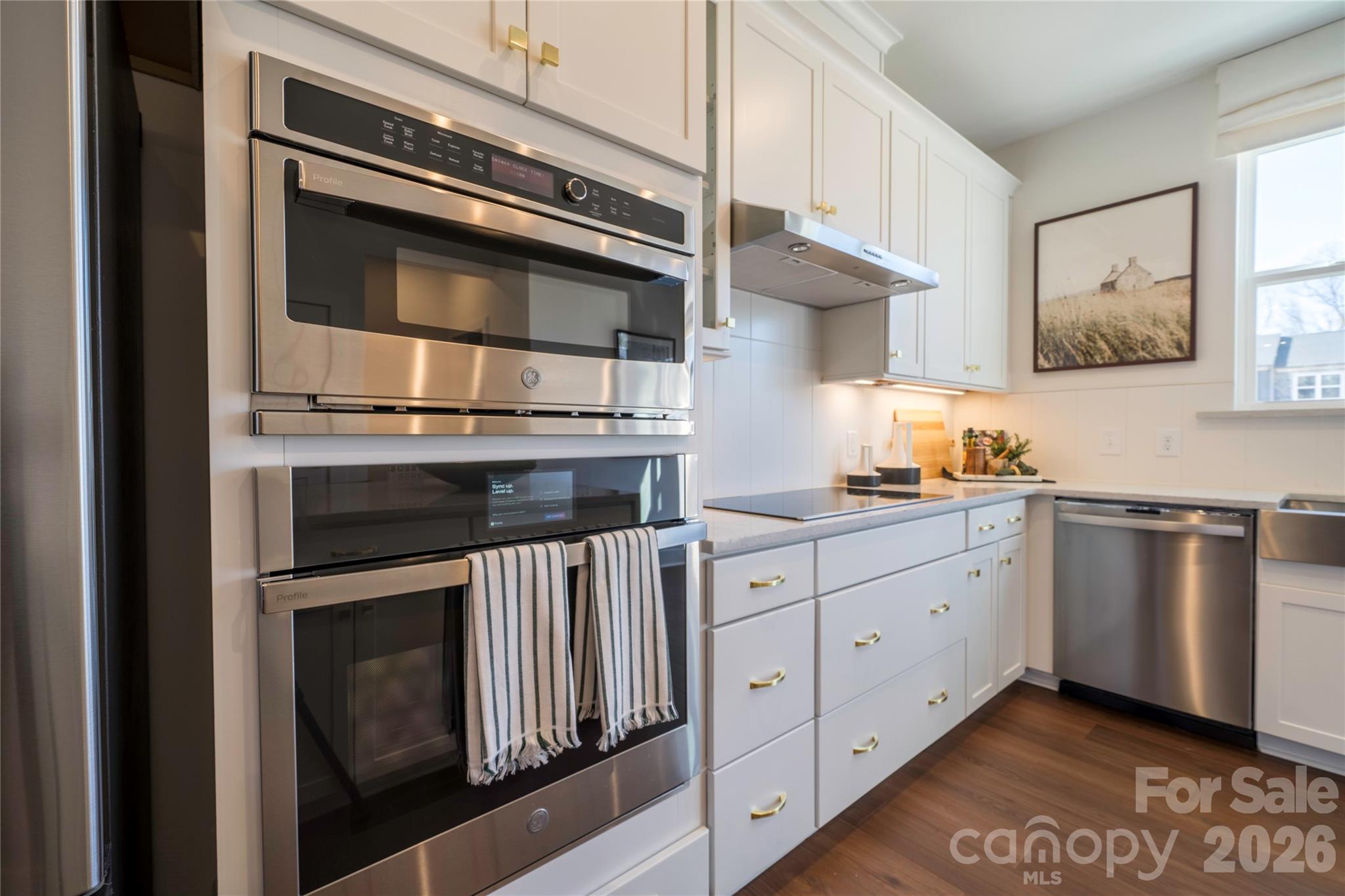 Context at Oakhurst - Residential