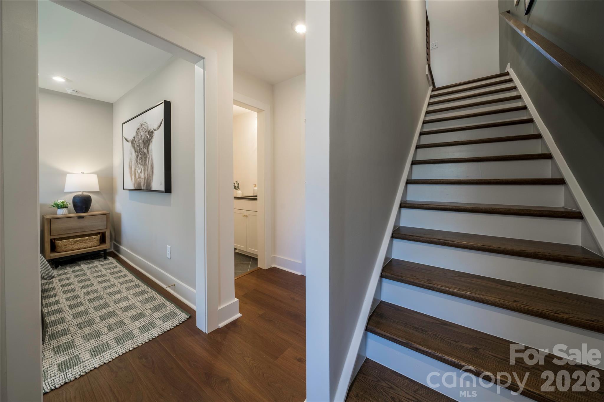 Context at Oakhurst - Residential