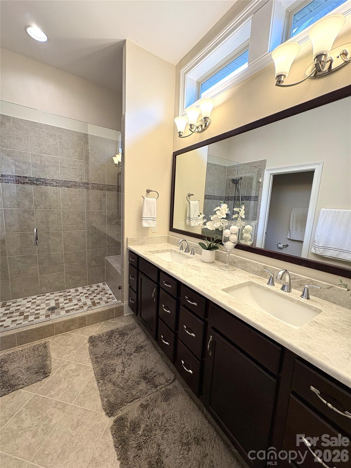 Regency at Palisades - Residential