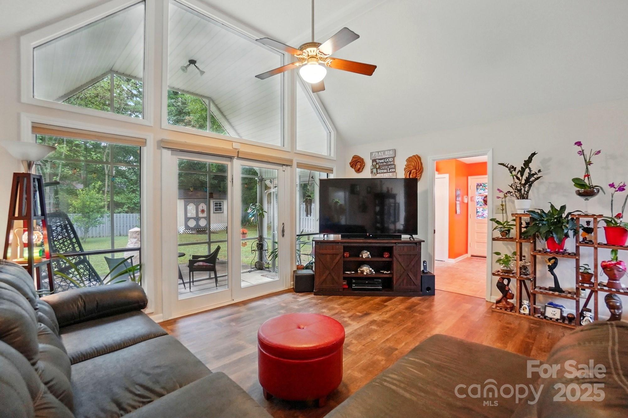 Foxwood - Residential