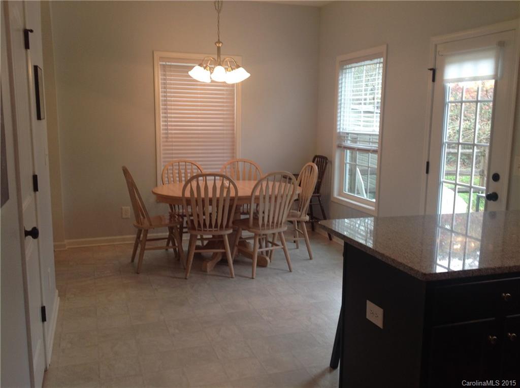 Makayla at Huntington - Residential