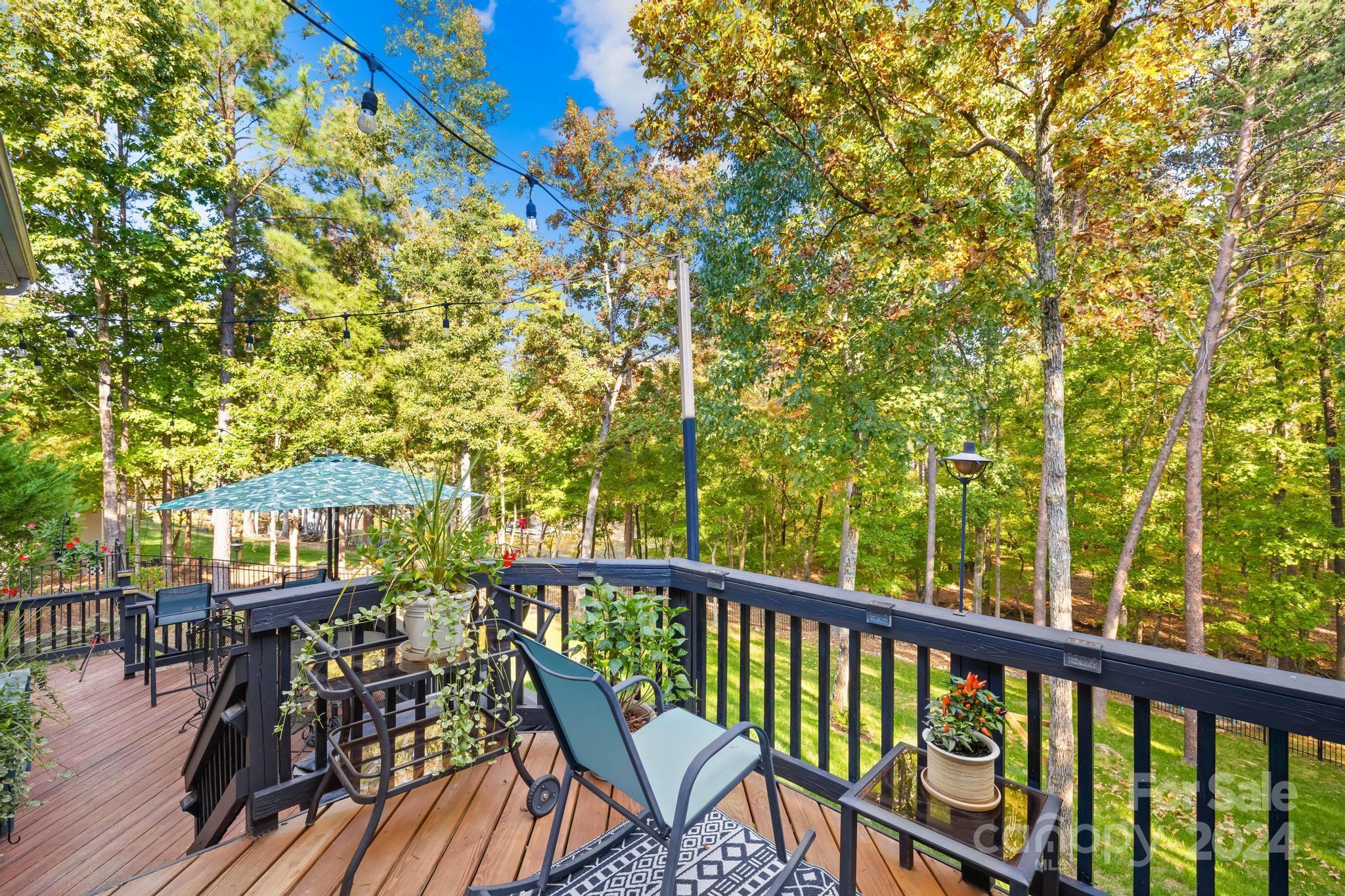Somerset At Autumn Cove - Residential