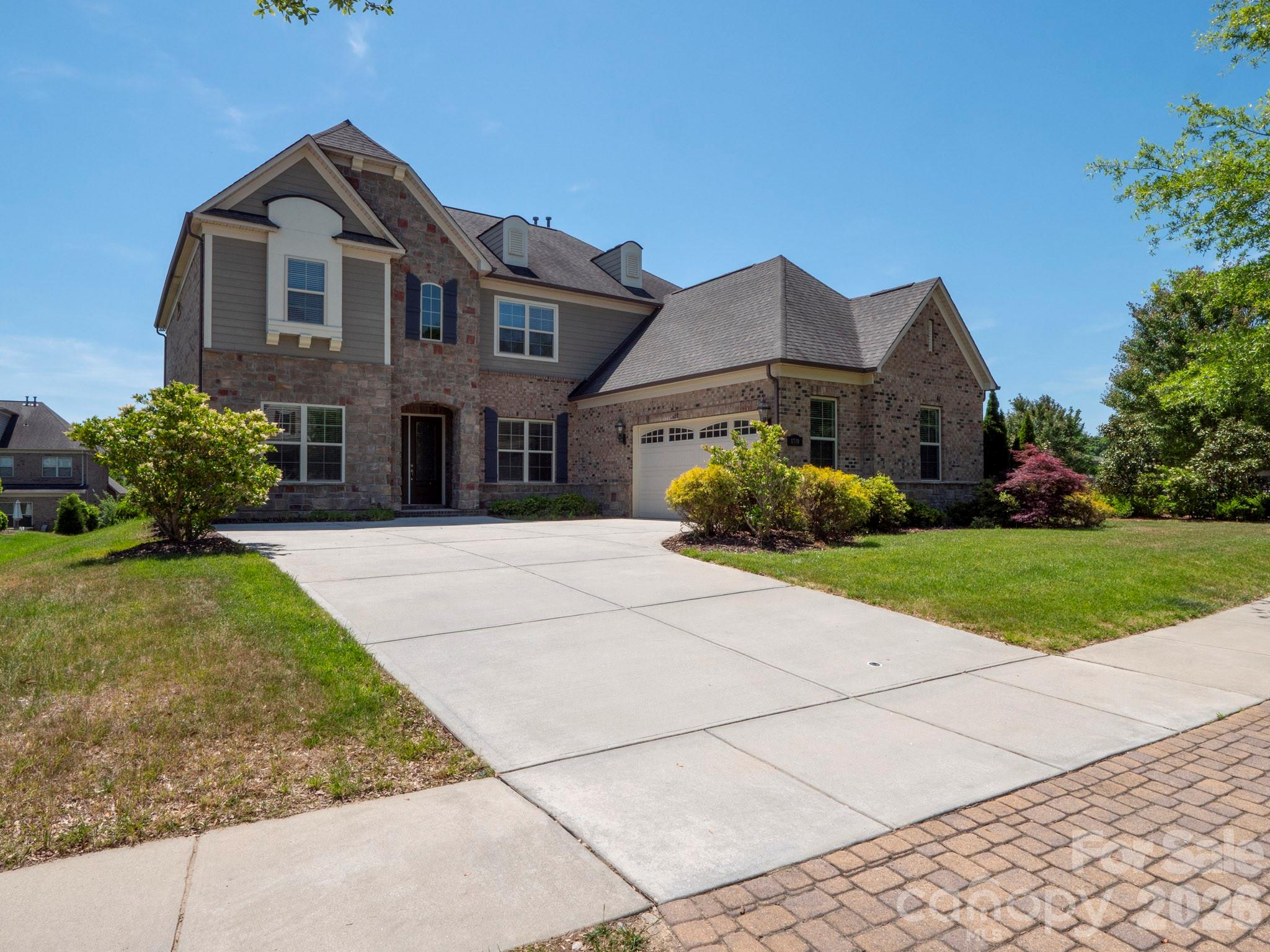 Oak Manor - Residential