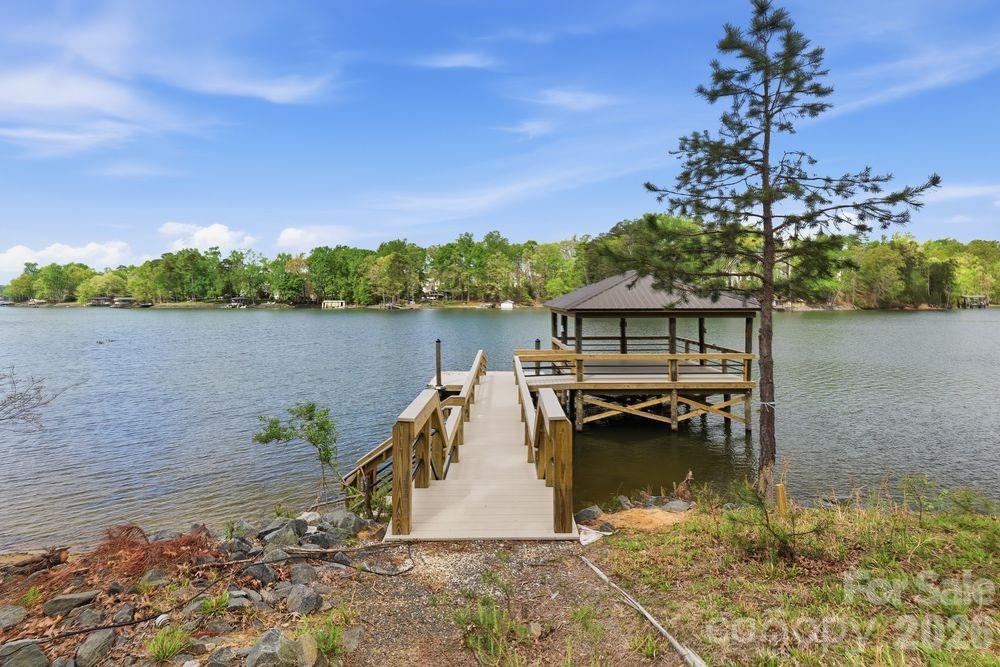 The Coves on Lake Wylie - Residential
