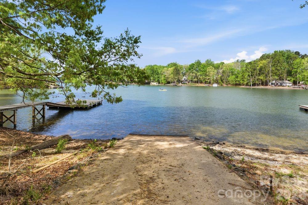 The Coves on Lake Wylie - Residential