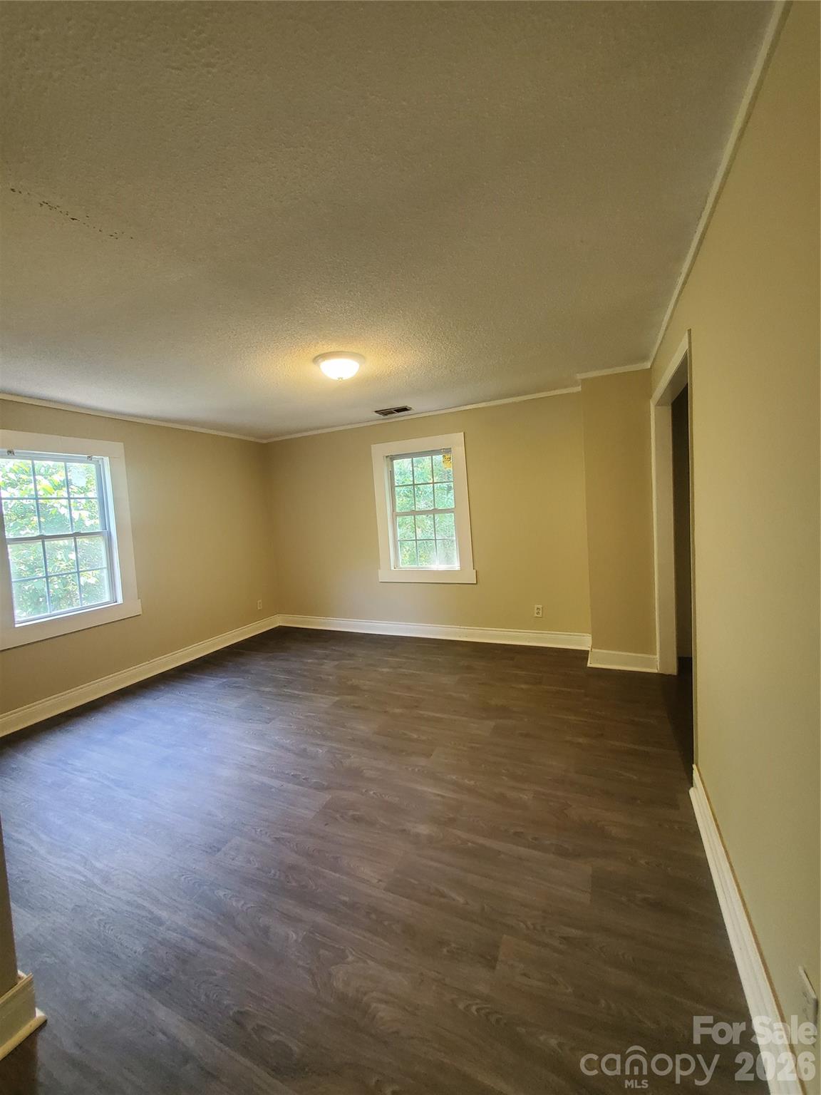 Hoskins - Residential