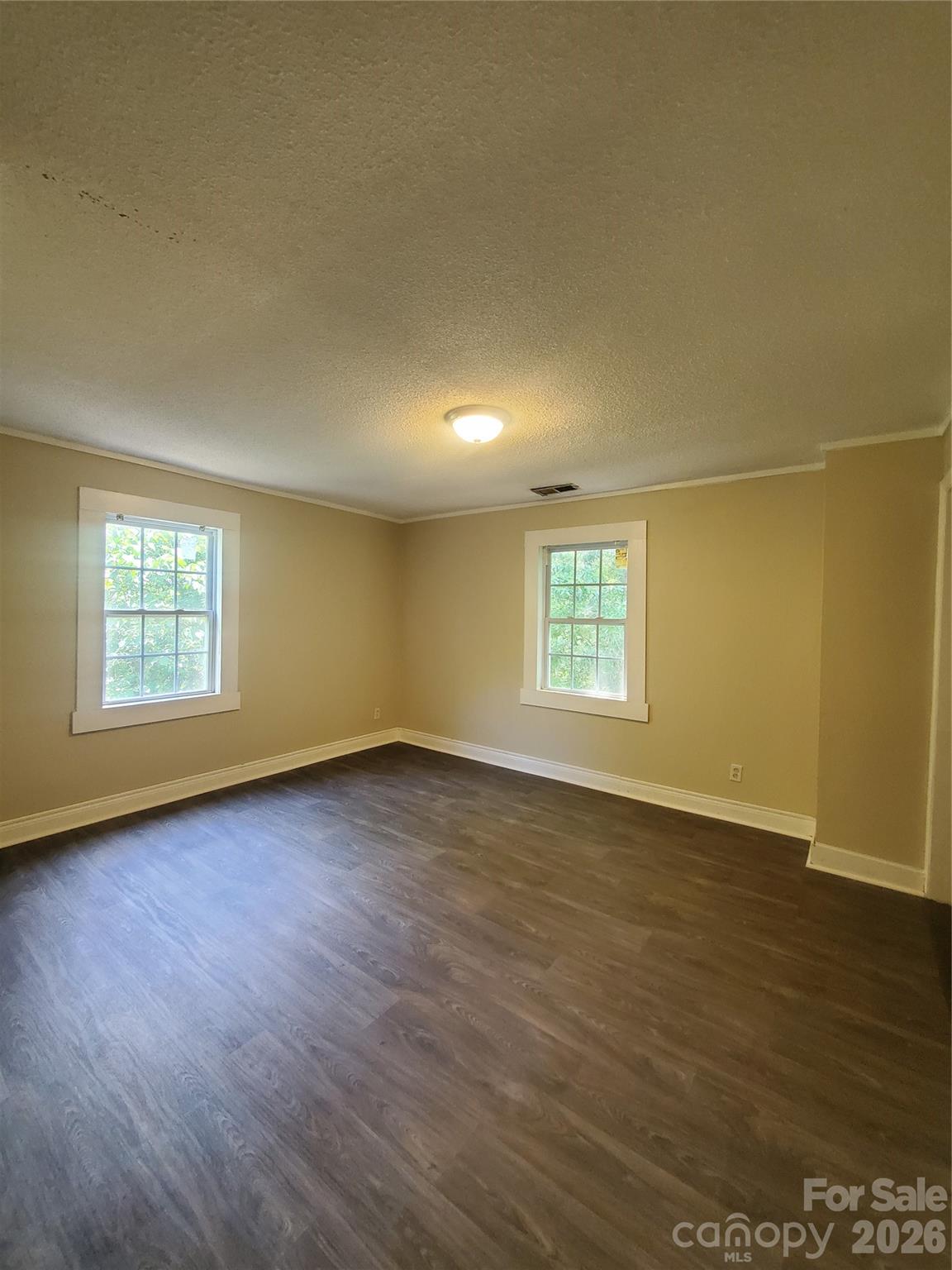 Hoskins - Residential