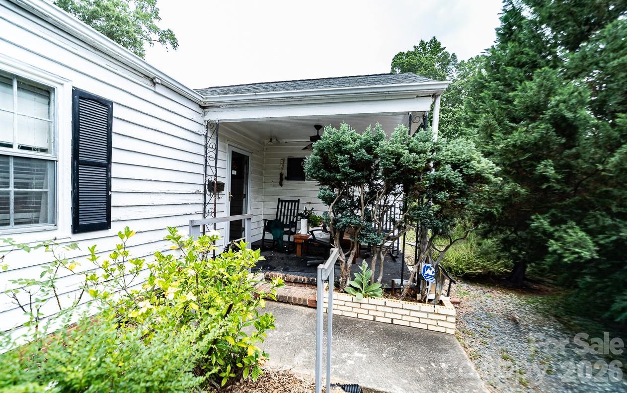 Villa Heights - Residential